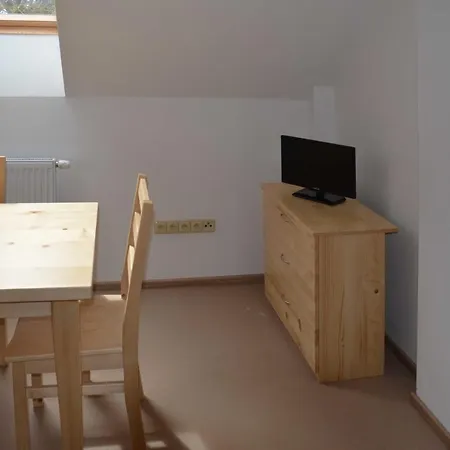 Apartment Na Strazi
